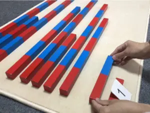 数に興味を持ったら最初に触れる｜モンテッソーリの「算数棒」のお仕事