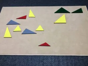 モンテッソーリ　感覚教具　構成三角形セット　算数 構成三角形5箱セット - モンテッソーリ教具専門店 Montehippo